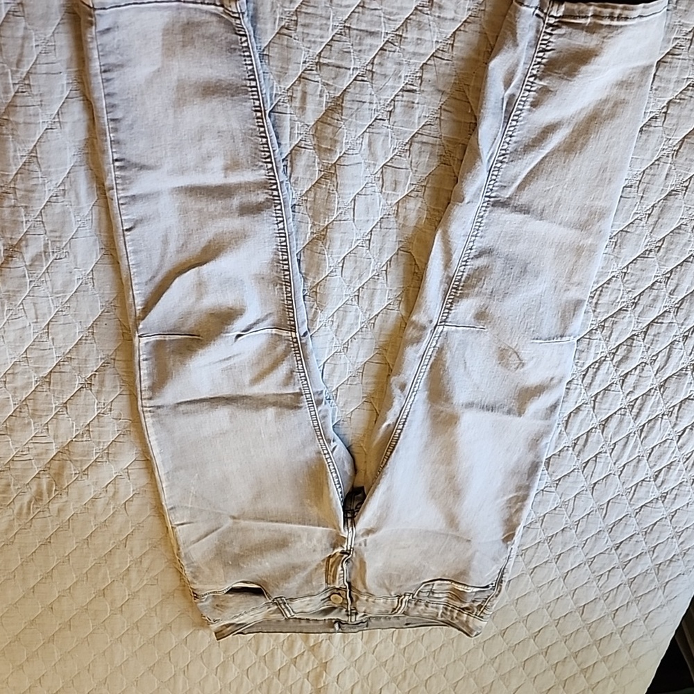 Blue Age jeans